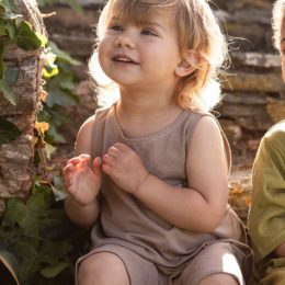 Combinaison bébé bien-être sans boutons - Enfants du Maquis